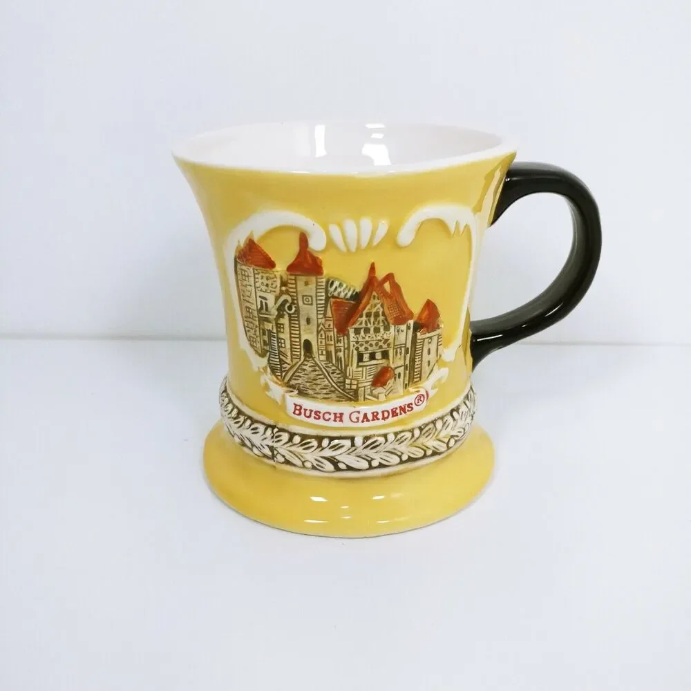 Busch Gardens 3D Castle mug cup yellow brown decorative detailed